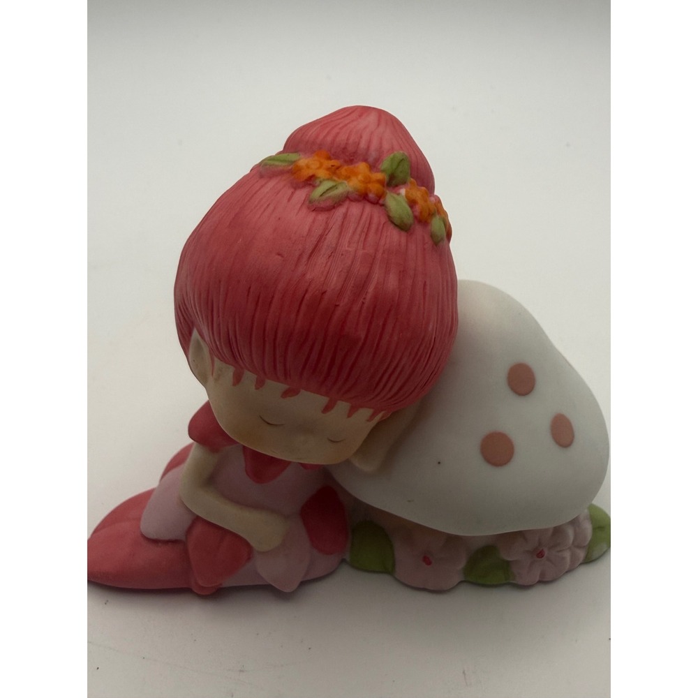 Vintage 1982 Herself the Elf Woodpink Porcelain Figurine Mushroom Sleeping Girl